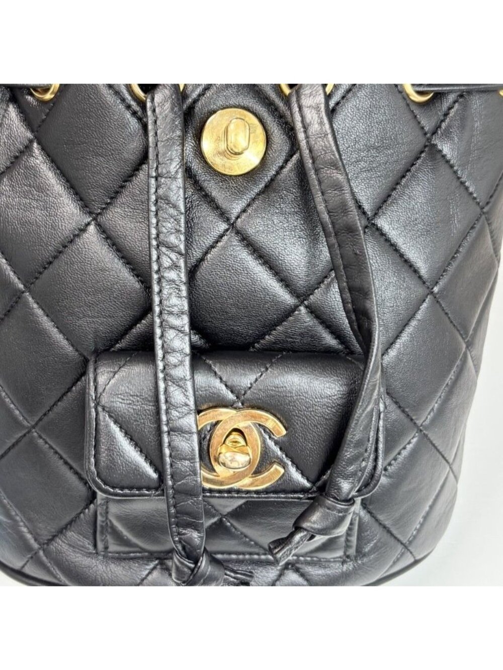 Chanel Backpack Quilted Chain Shoulder Turnlock CC Logo Leather Black Gold - Picture 12 of 12
